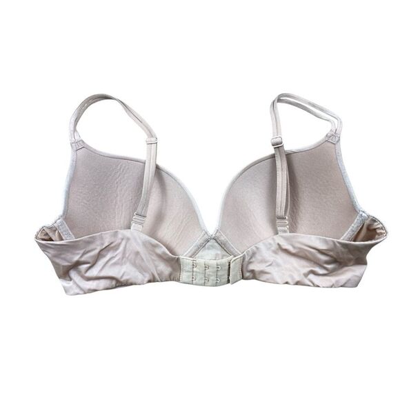 VICTORIA'S SECRET VERY SEXY NUDE LIGHTLY LINED PLUNGE BRA - Picture 2 of 3